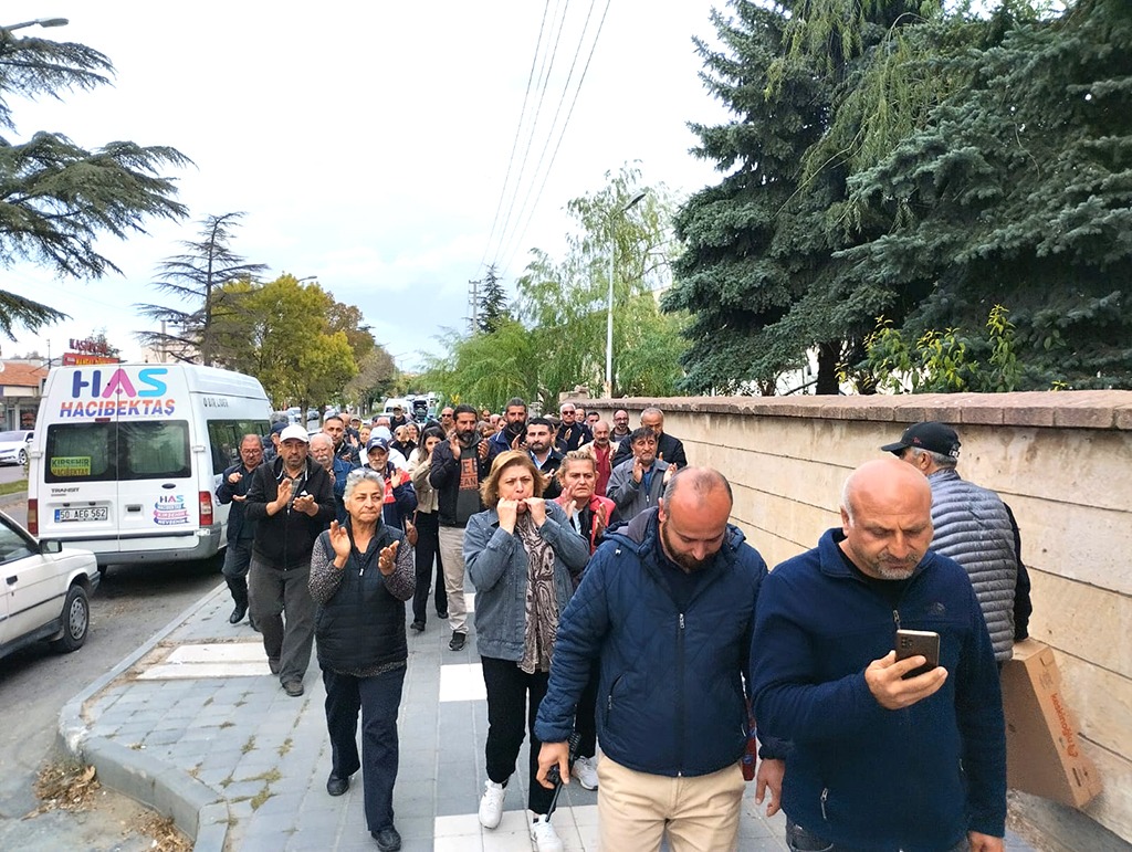 Hacıbektaş’ta Huzurevlerinin Kapatılmasına Tepki: “Büyüklerimizin Huzuruyla Oynamayın